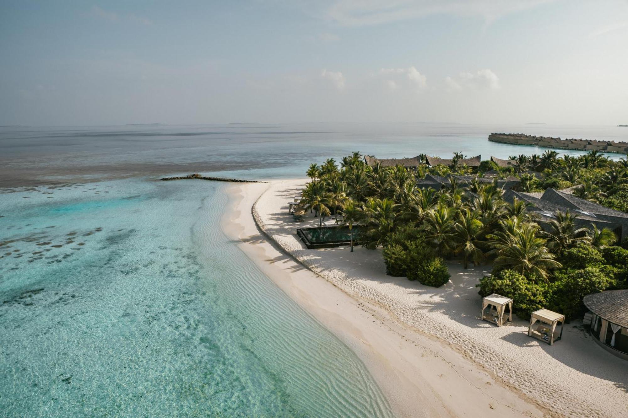 เมอเวนปิค รีสอร์ต คูเรทิวารุ มัลดีฟส์ Hotel Kuredhivaru ภายนอก รูปภาพ