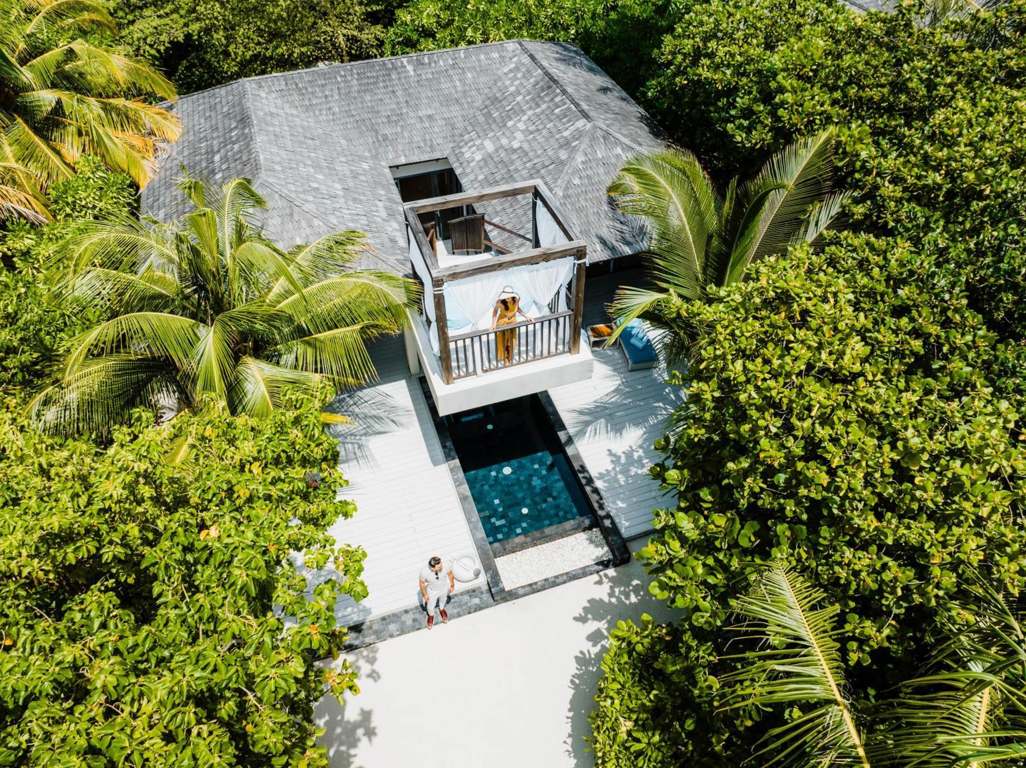 เมอเวนปิค รีสอร์ต คูเรทิวารุ มัลดีฟส์ Hotel Kuredhivaru ภายนอก รูปภาพ